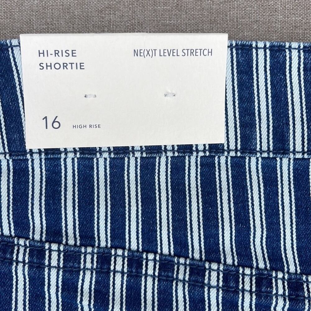 American Eagle Hi-Rise shortie blue & white striped jean shorts size 16 NEW - Picture 4 of 9